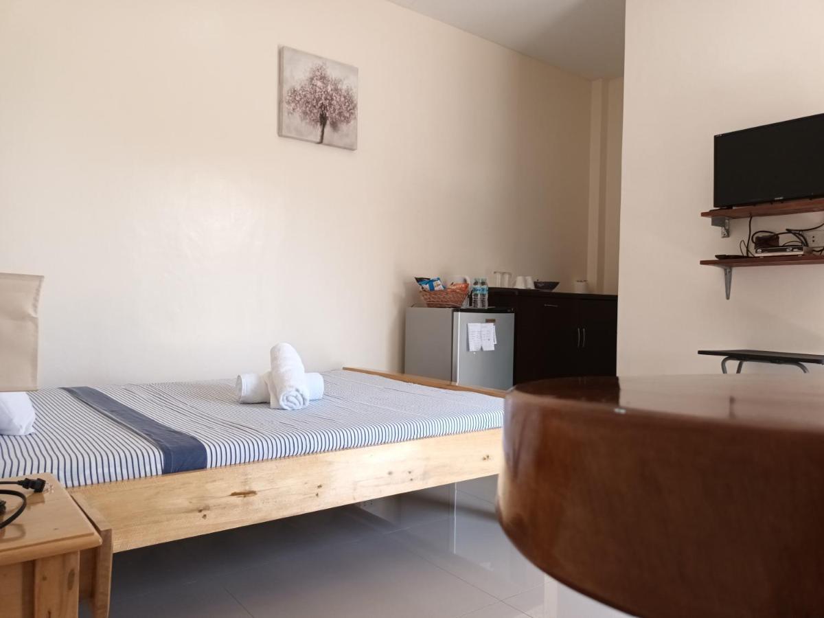 Grae'S Apartelle Moalboal Eksteriør bilde
